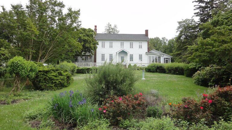 Hard Bargain Farm house and garden 21439787820 768x432