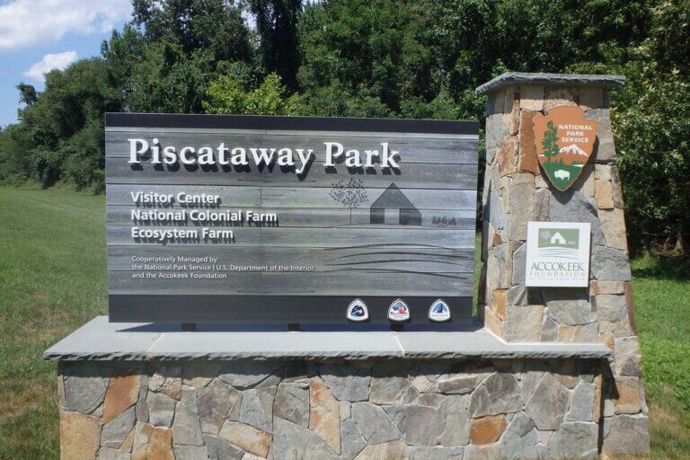Piscataway park welcome sign 768x512